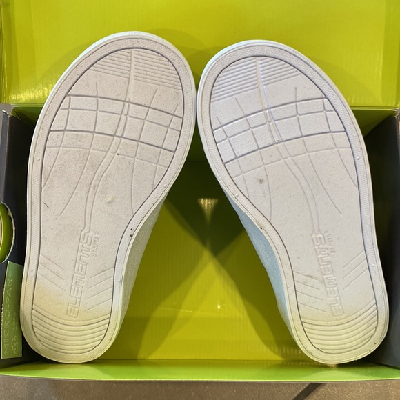 Elements by Nina NIB 10M Jackson Grey Distressed Sneaker Gym Shoe - Picture 3 of 6